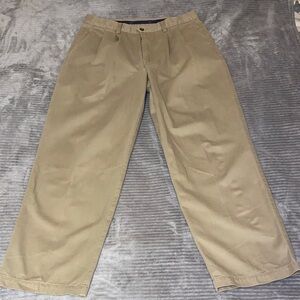 Dockers Men's Tan Chinos